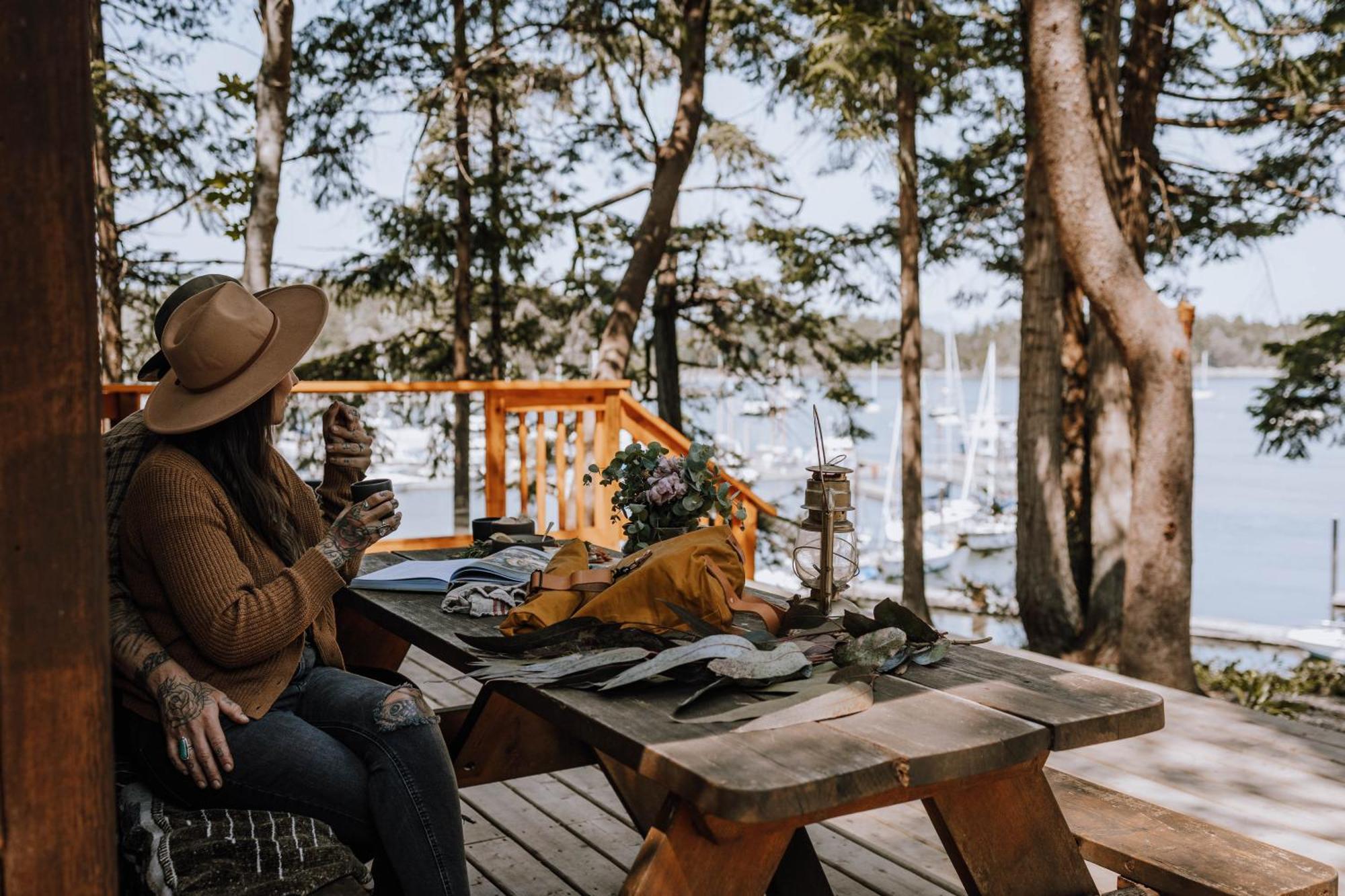 Page'S Resort & Marina Gabriola Extérieur photo